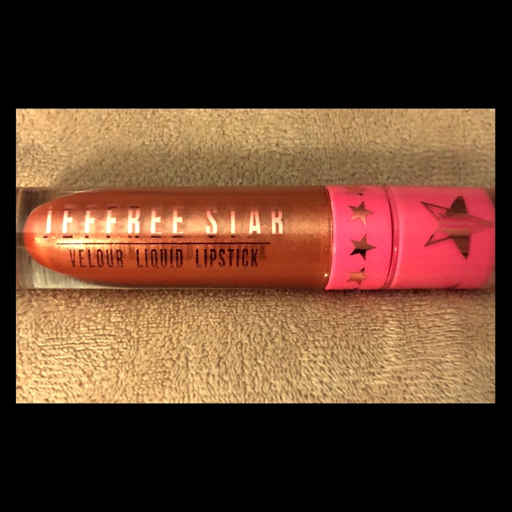 Jeffree Star Velvet Liquid Lip